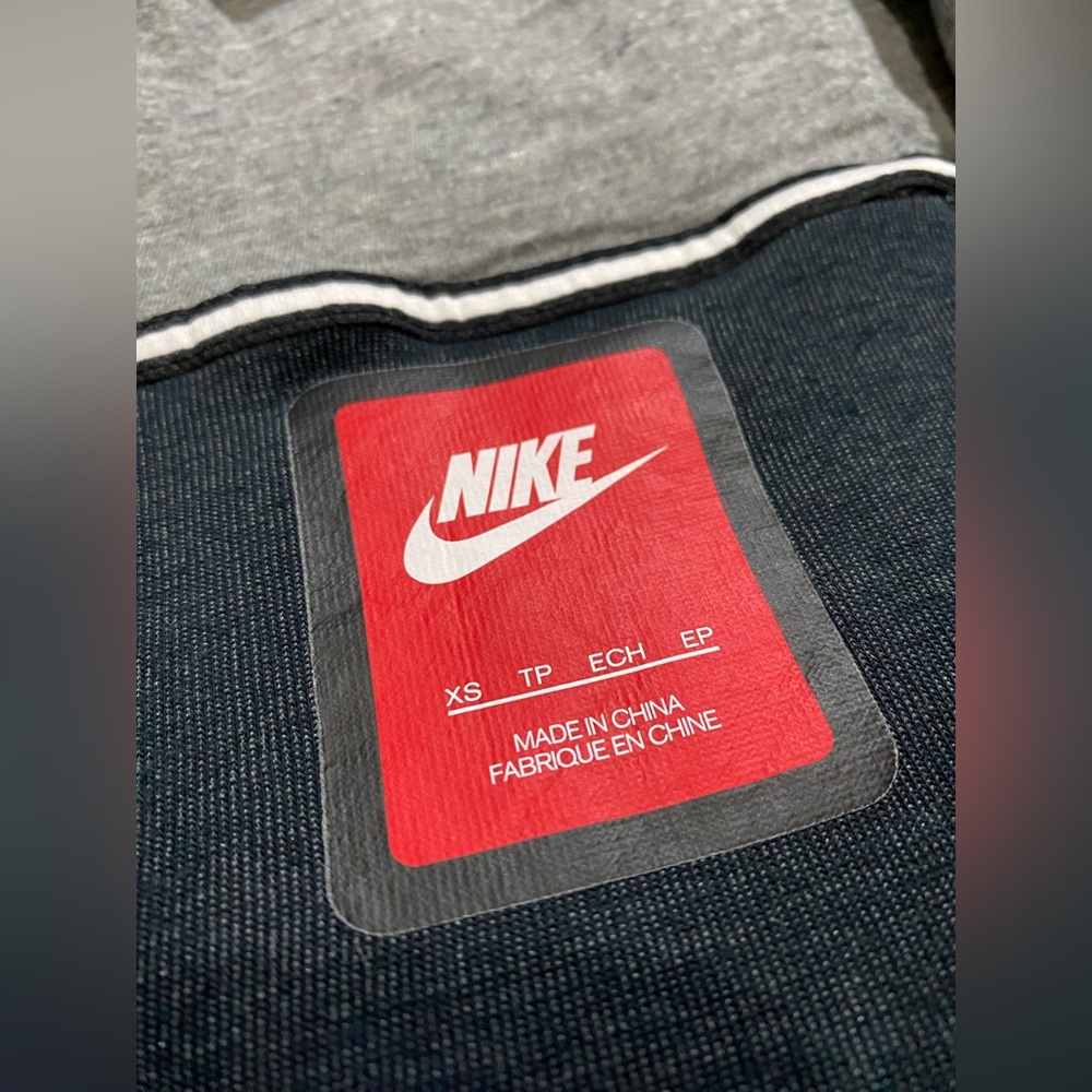 Nike Tech Fleece 2.0 Windbreaker Jacket Women Size XS